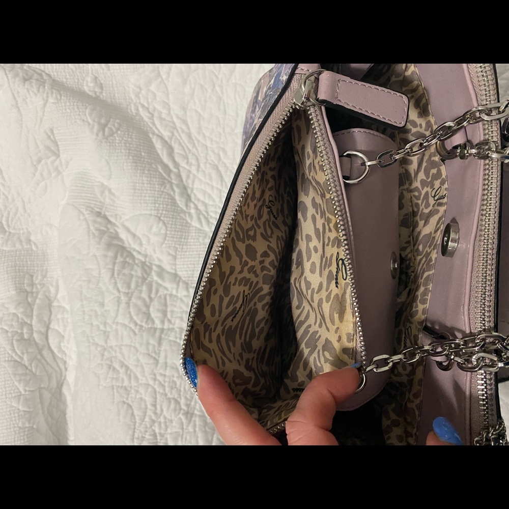 Guess Handbag - Picture 12 of 13